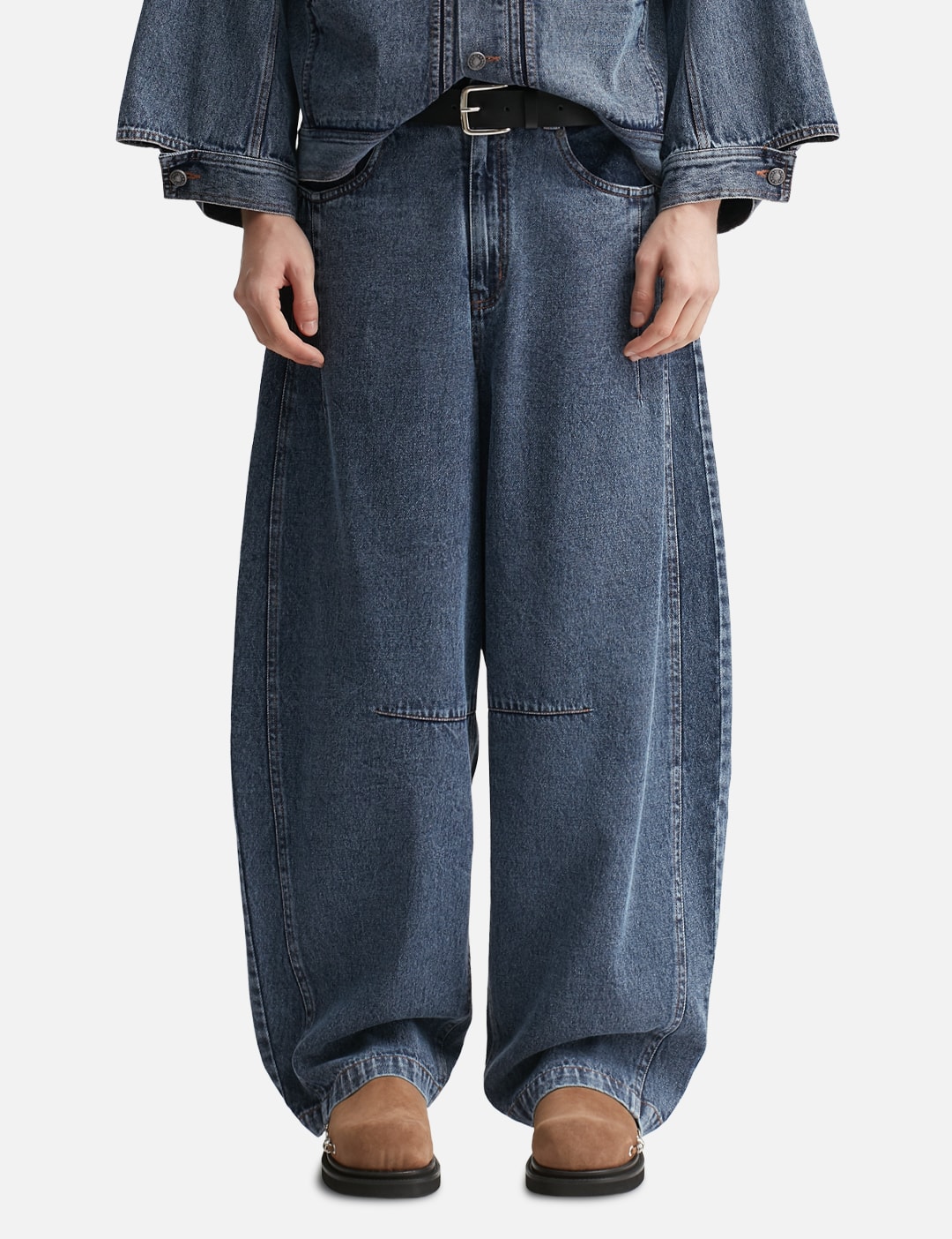 Paneled Barrel Jeans view 18