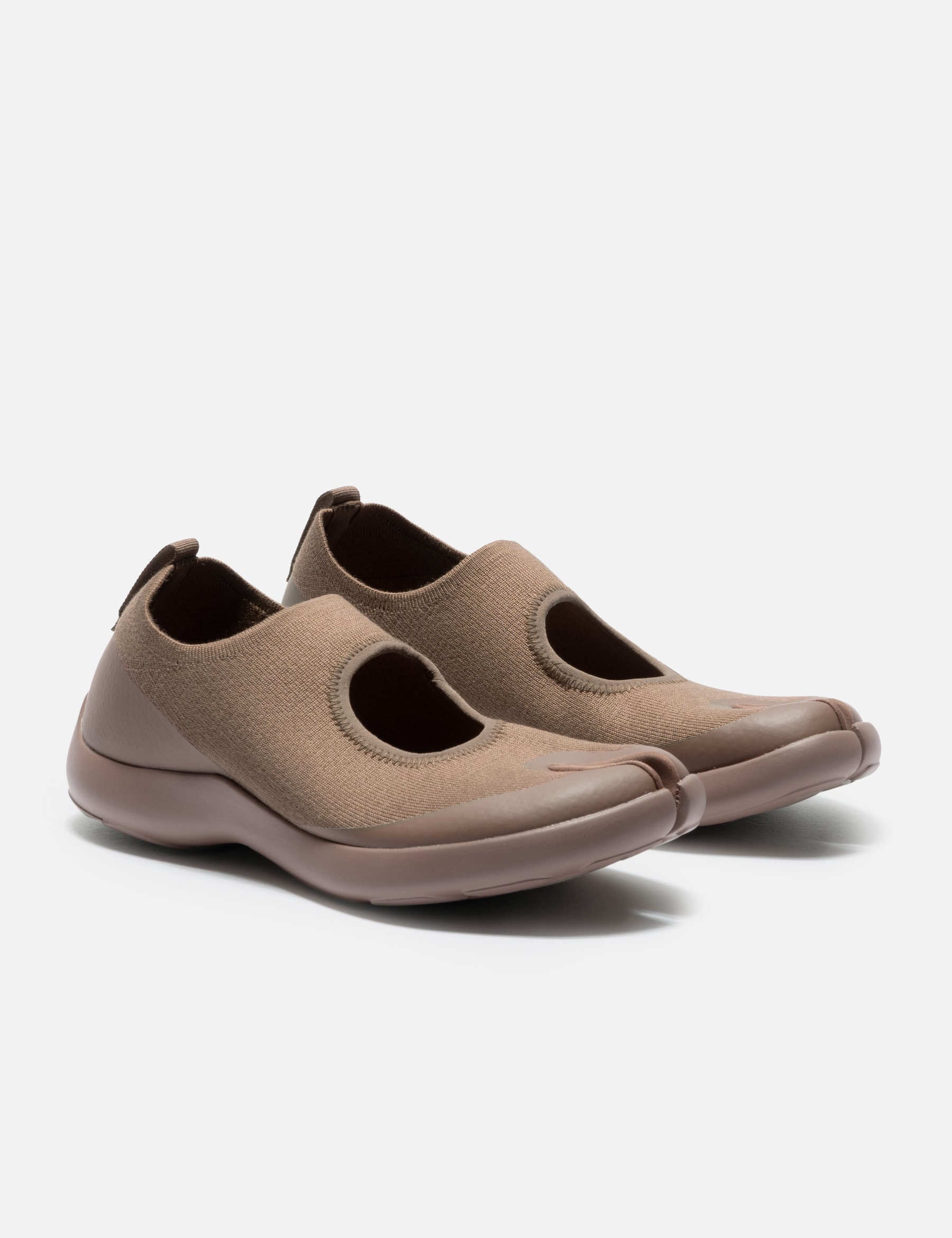 Sandal view 16