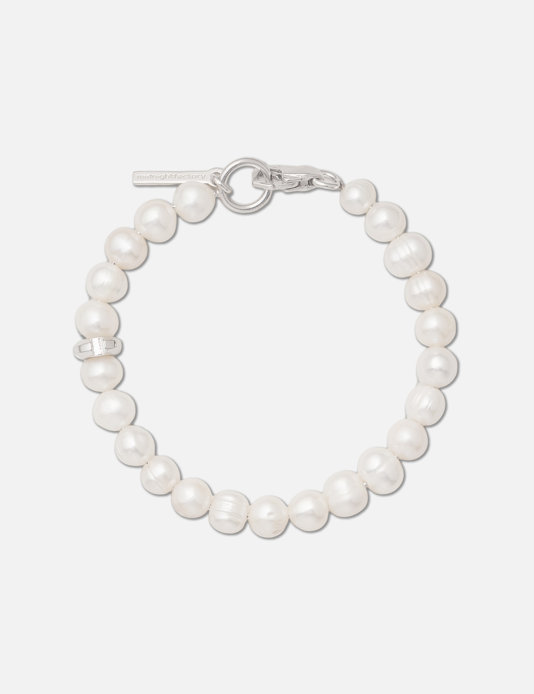 Chuck Nut With Freshwater Pearls Bracelet view 10