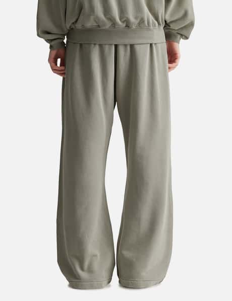 Training Classic Flare Sweatpant view 12