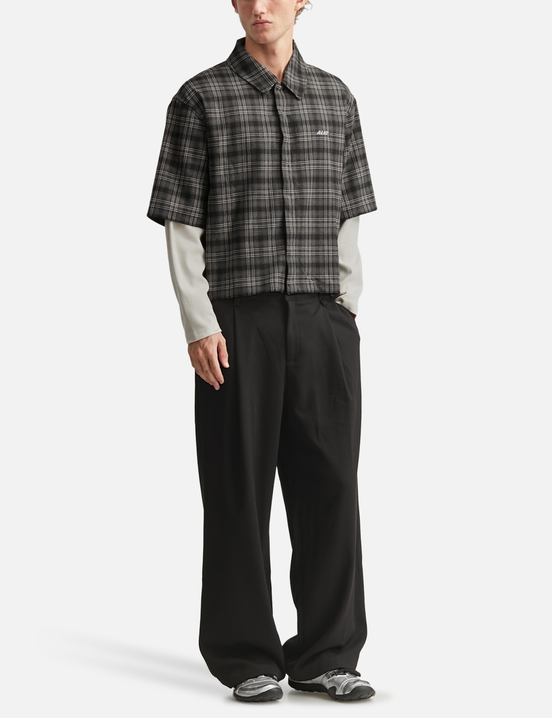 Phylli Loosed Fitted Chino Pants view 15