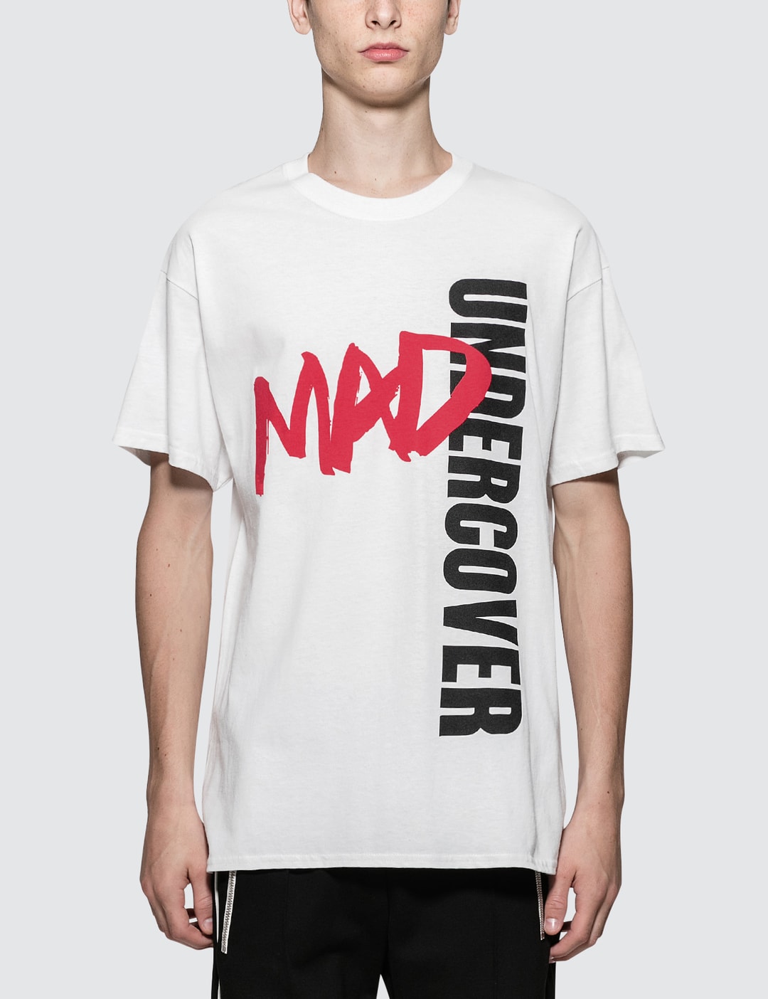 Undercover Mad Undercover S S T Shirt Hbx ハイプビースト Hypebeast が厳選したグローバルファッション ライフスタイル Undercover Mad Undercover S S T Shirt Hbx ハイプビースト Hypebeast が厳選したグローバルファッション ライフスタイル
