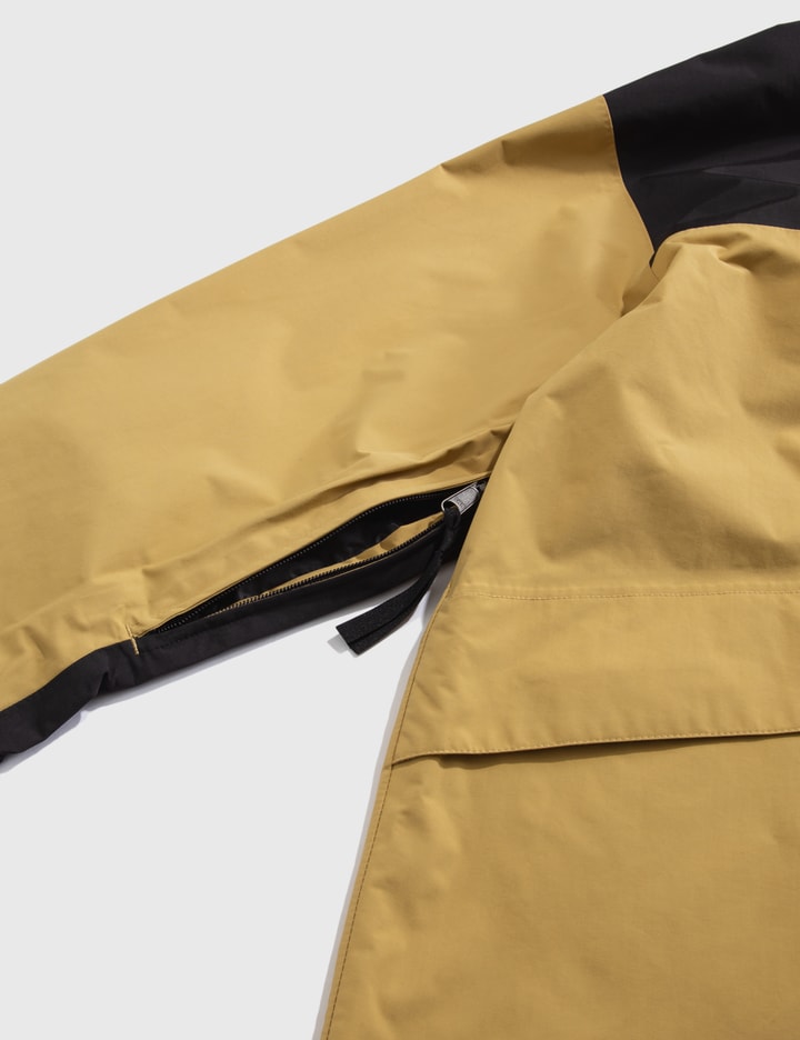 Retro '86 Dryvent Mountain Jacket Placeholder Image