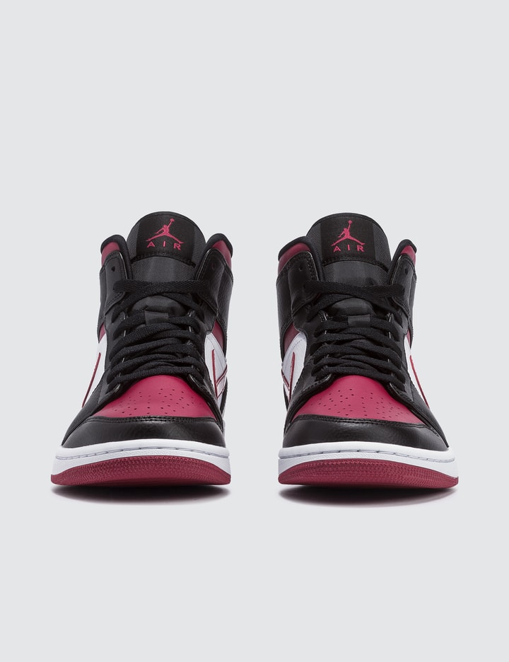 Nike Air Jordan 1 Mid Placeholder Image