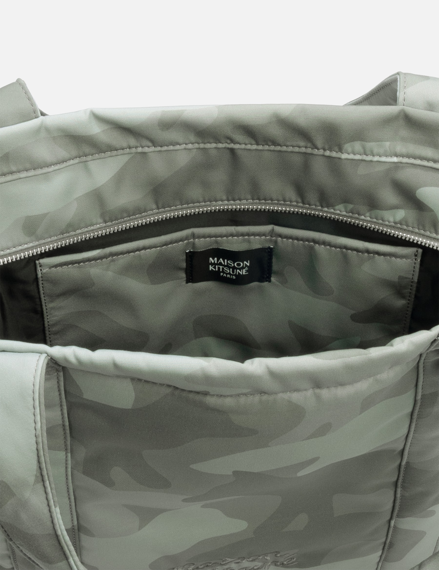 Camo Fox Large Tote view 19
