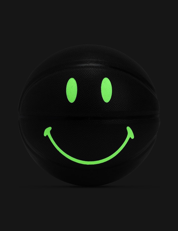 Smiley Basketball Placeholder Image