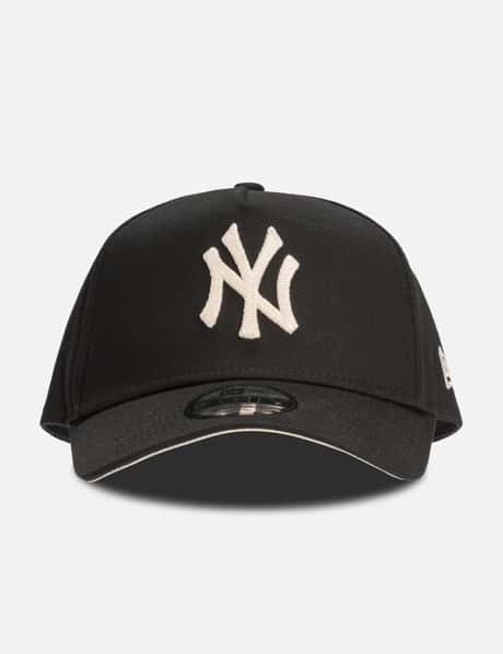 New Era New York Yankees Chenille Stitch 9Forty Cap