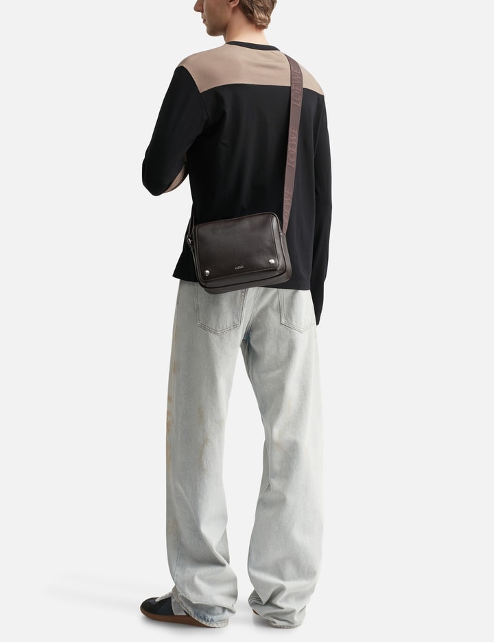 Loewe Xs Pebble Messenger Bag
