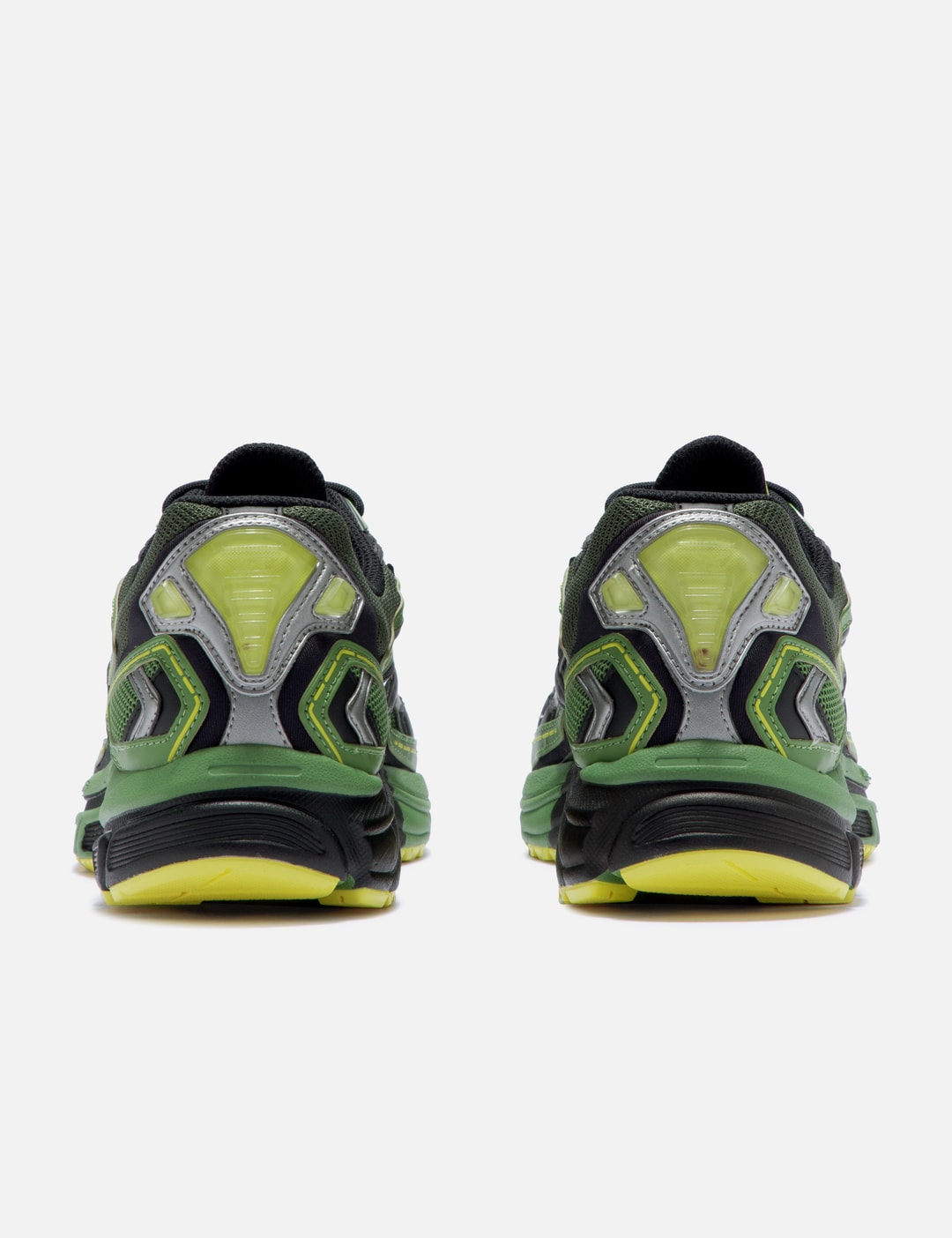 Premier Road Ultra view 14