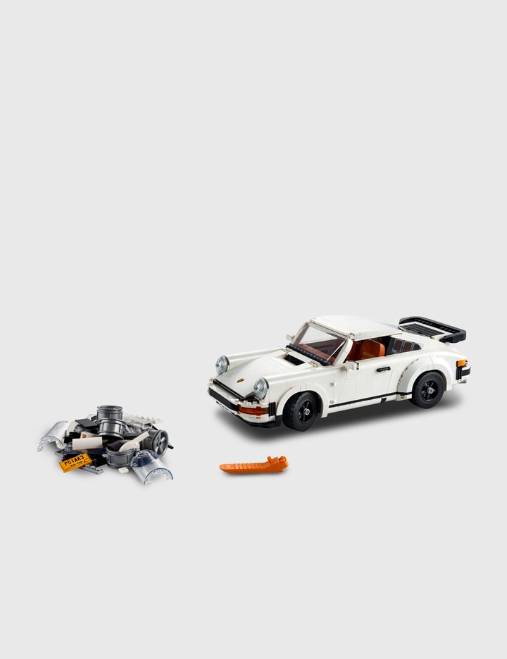 Porsche 911 Placeholder Image