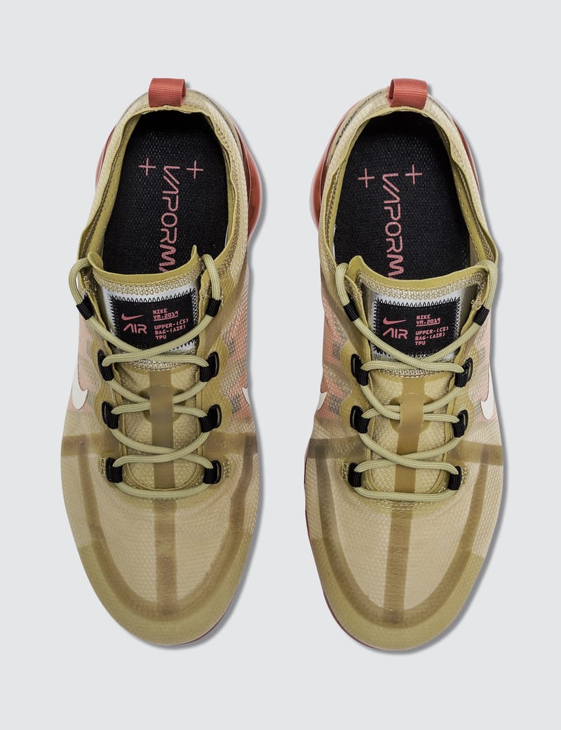 vapormax 2019 beige