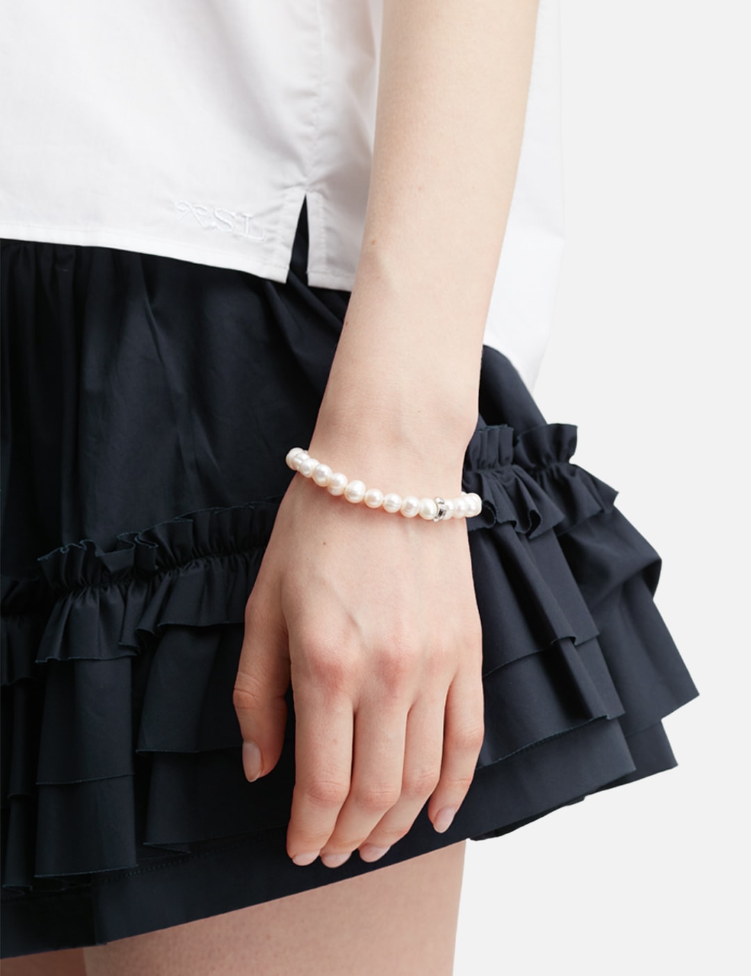 Chuck Nut With Freshwater Pearls Bracelet view 12