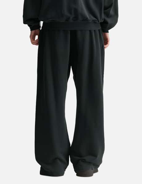 Training Classic Flare Sweatpant view 12