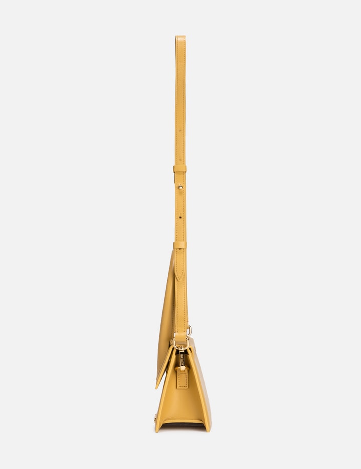Le Chiquito Moyen Handbag Placeholder Image