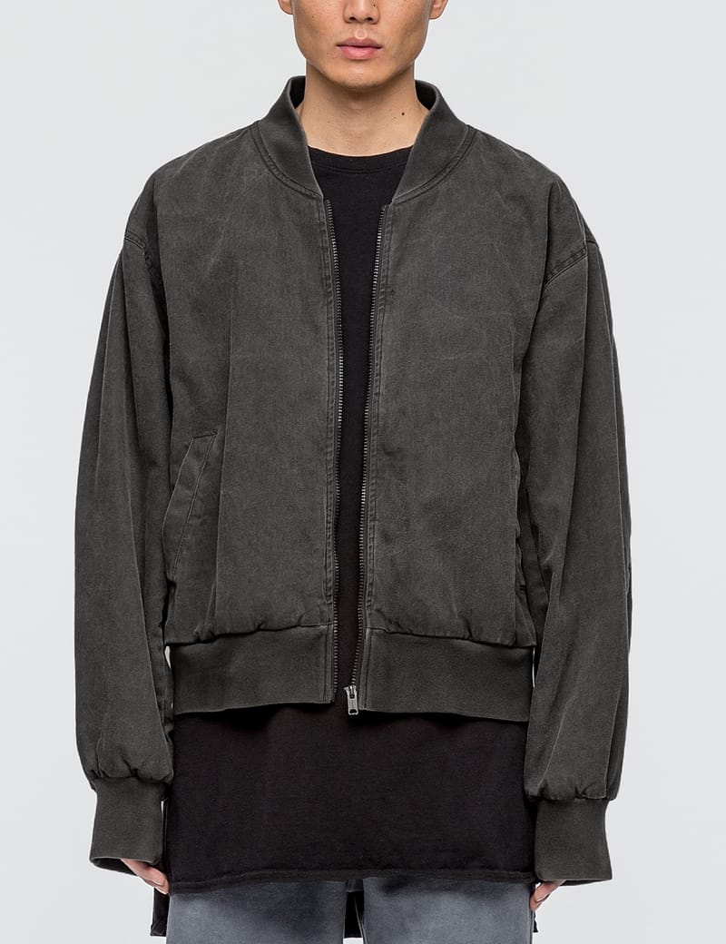 yeezy season bomber