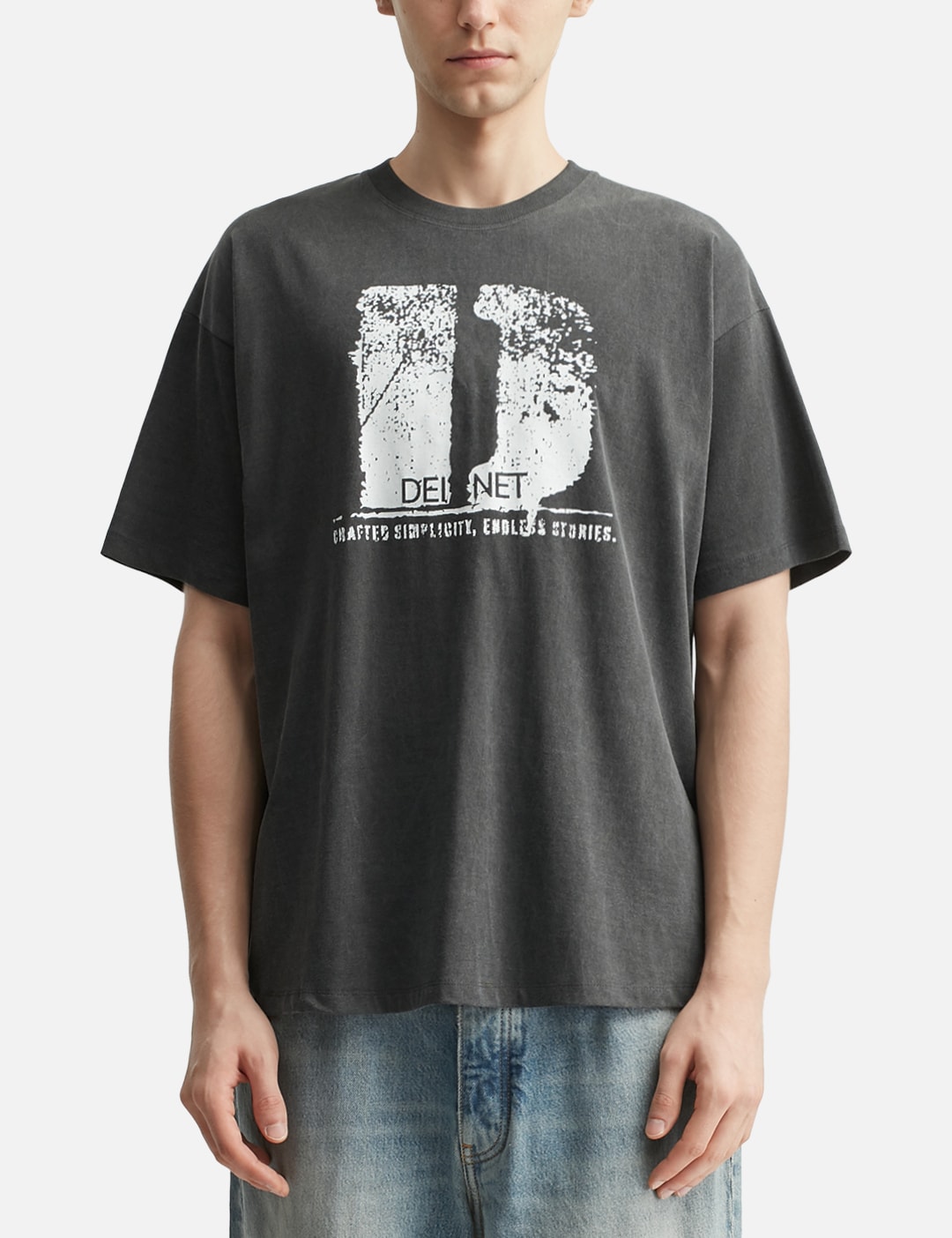 D Accent Crack Logo T-Shirts view 14