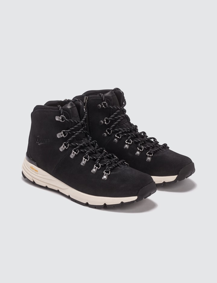 SOPHNET. x Danner Mountain 600 With Zip Placeholder Image