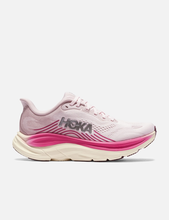 HOKA Clifton 11