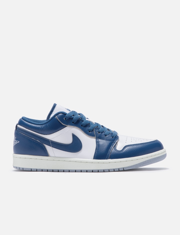 Air Jordan 1 Low SE Placeholder Image