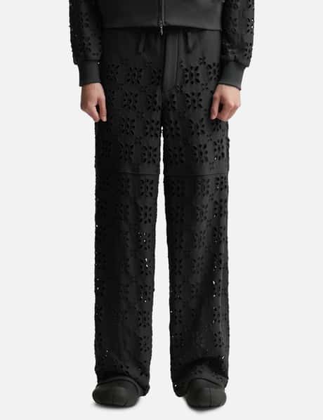 MASU - FLOWER HOLE SWEAT PANTS | HBX - ハイプビースト(Hypebeast)が  