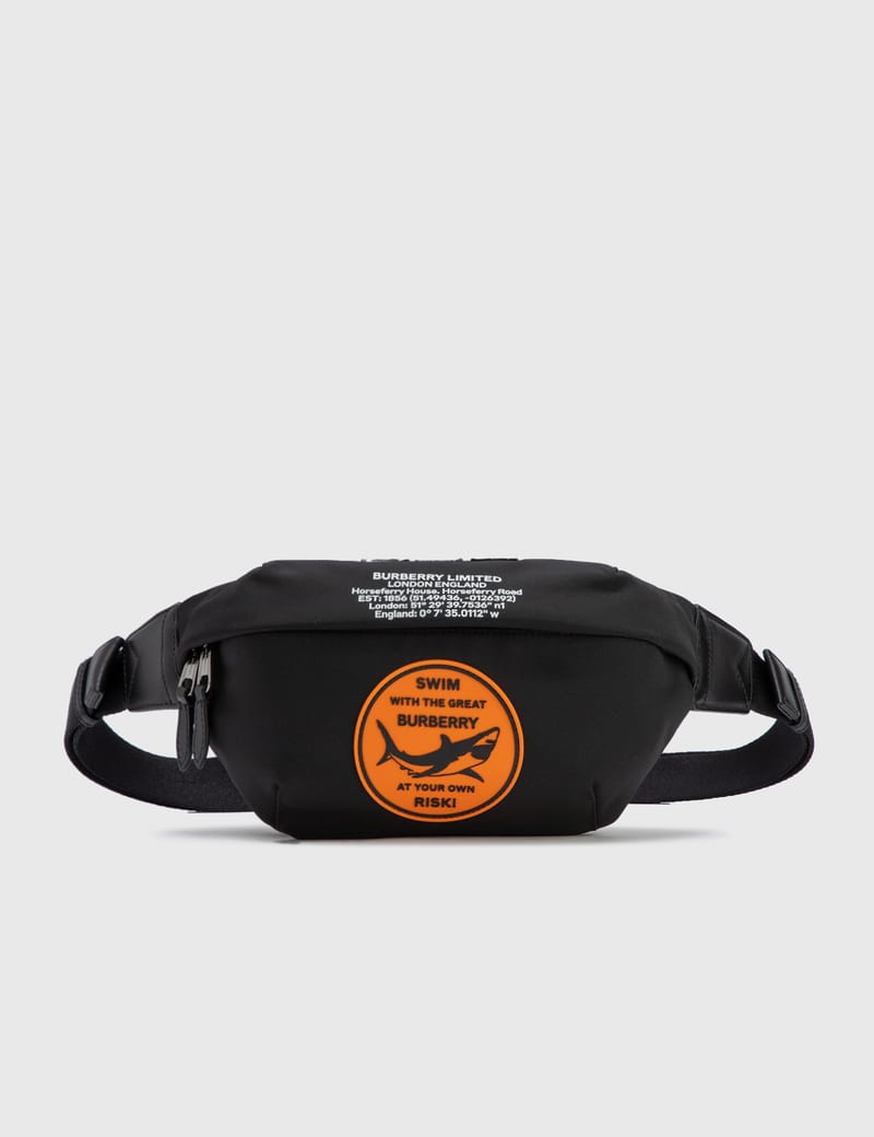 Burberry  Black Nylon Sonny Belt Bag  VSP Consignment