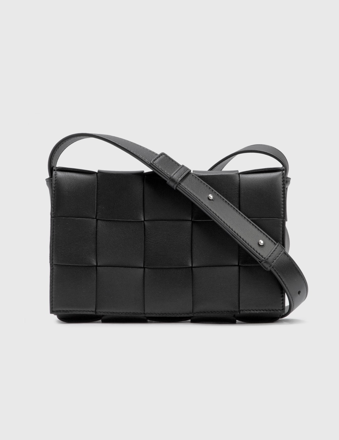 Bottega Veneta - Cassette Bag  HBX - Globally Curated Fashion and Lifestyle  by Hypebeast