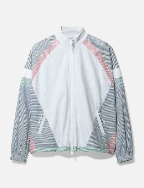 Harden Panelled Mesh Shorts view 17