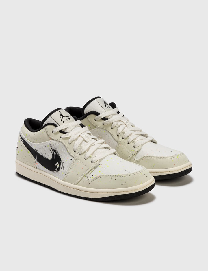 Air Jordan 1 Low SE Placeholder Image