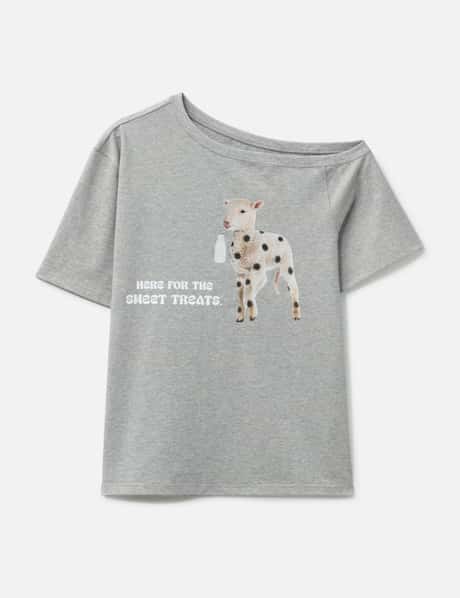 Off-Shoulder Short Sleeve T-Shirt With Sweet Treat Sheep Print view 6