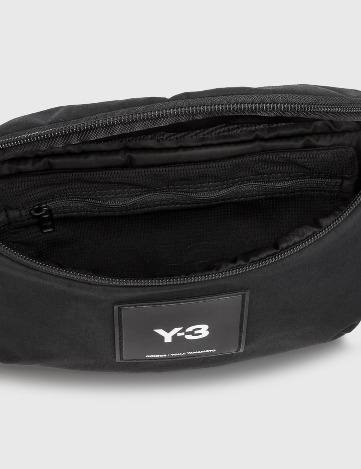 Y-3 ウエストバッグ Placeholder Image