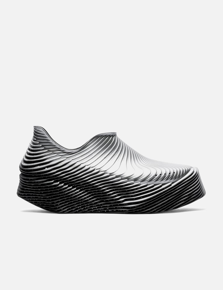 Aliveform Stratum Runner In Silver