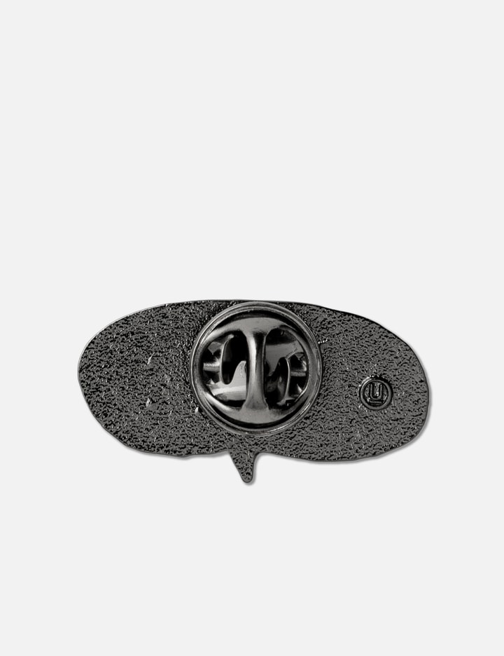 Undercover UC1F4X08-3 "Be Quite" Metal Pin