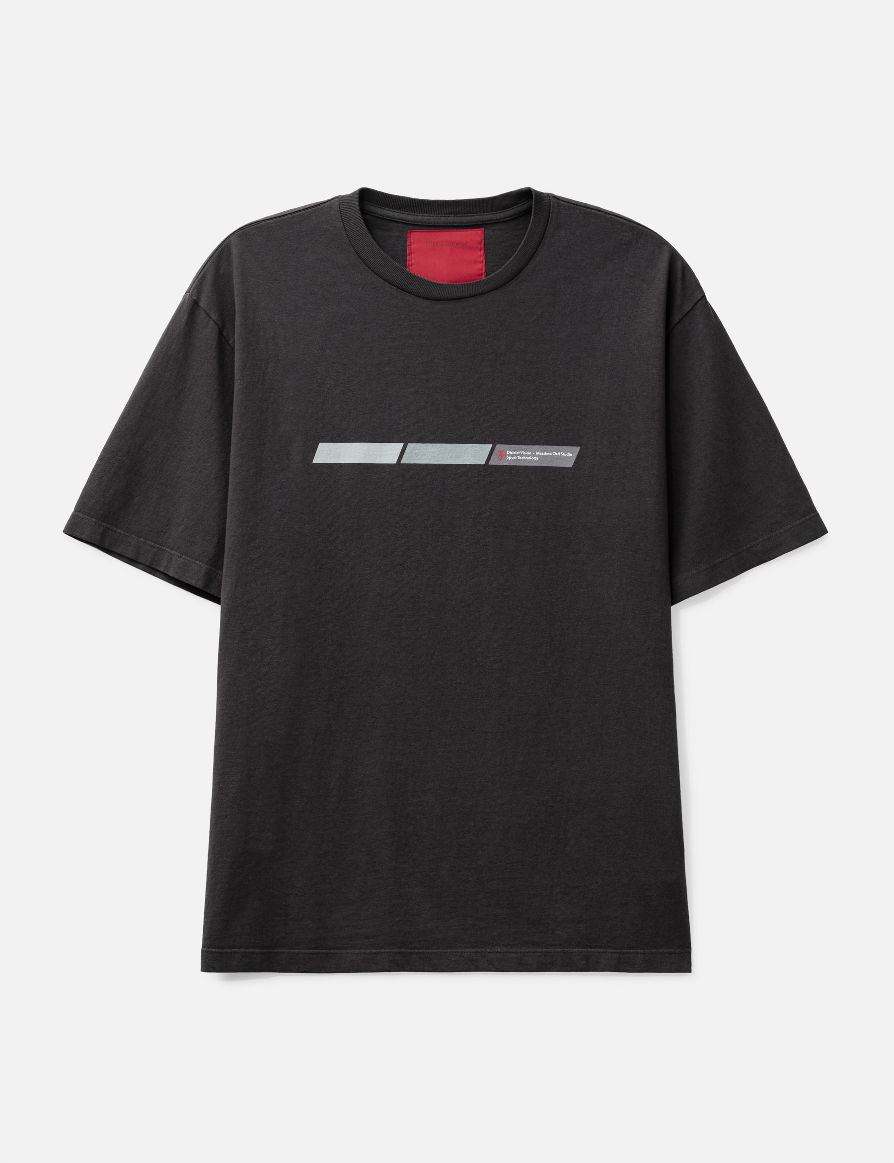 DV + MO.S T-Shirt view 16