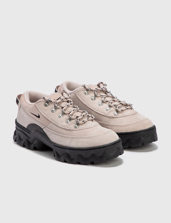 Nike Lahar Low Placeholder Image