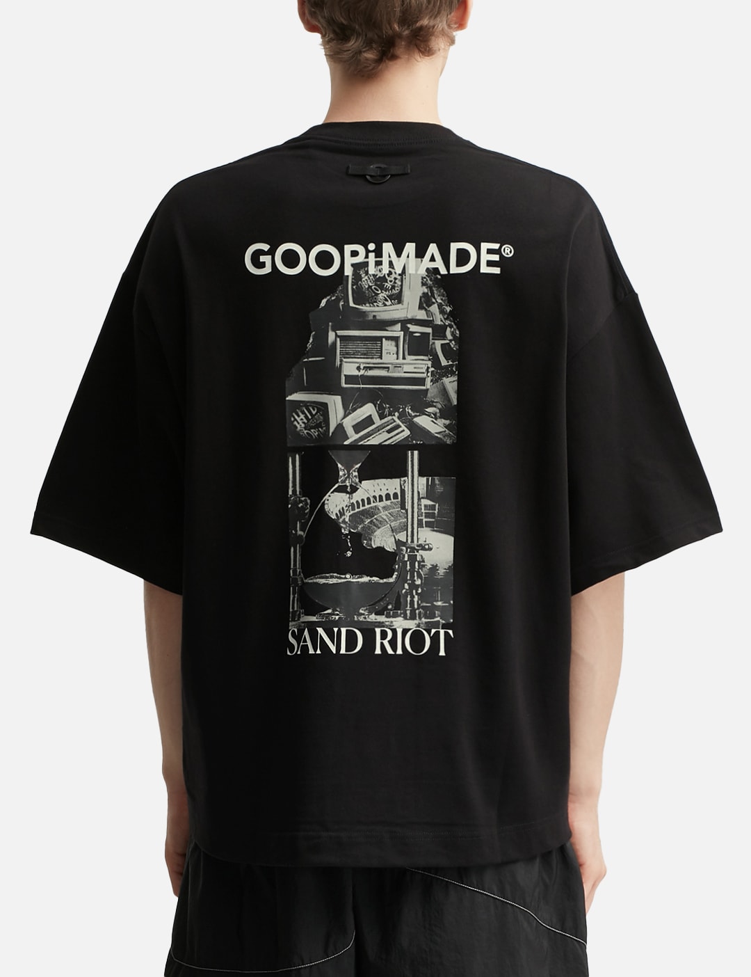 X TIGHTBOOTH “GTB-05T” Digital Amphitheatre Pocket T-Shirt view 14