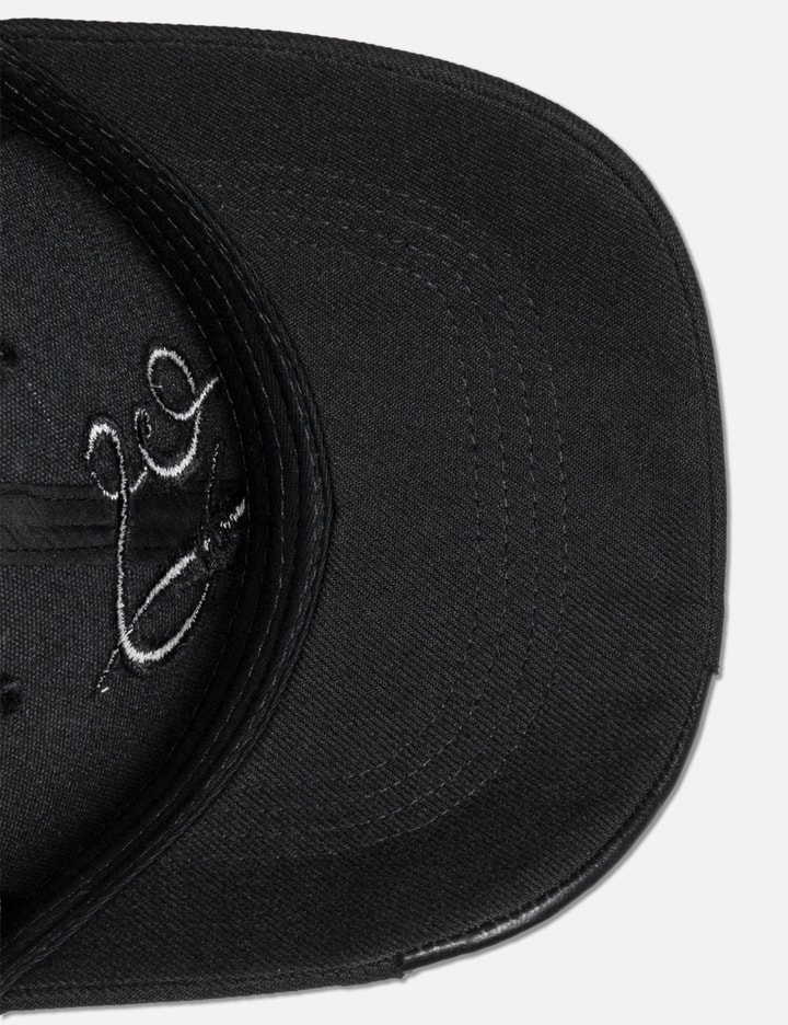 3.Paradis 3P Cursive Logo Cap