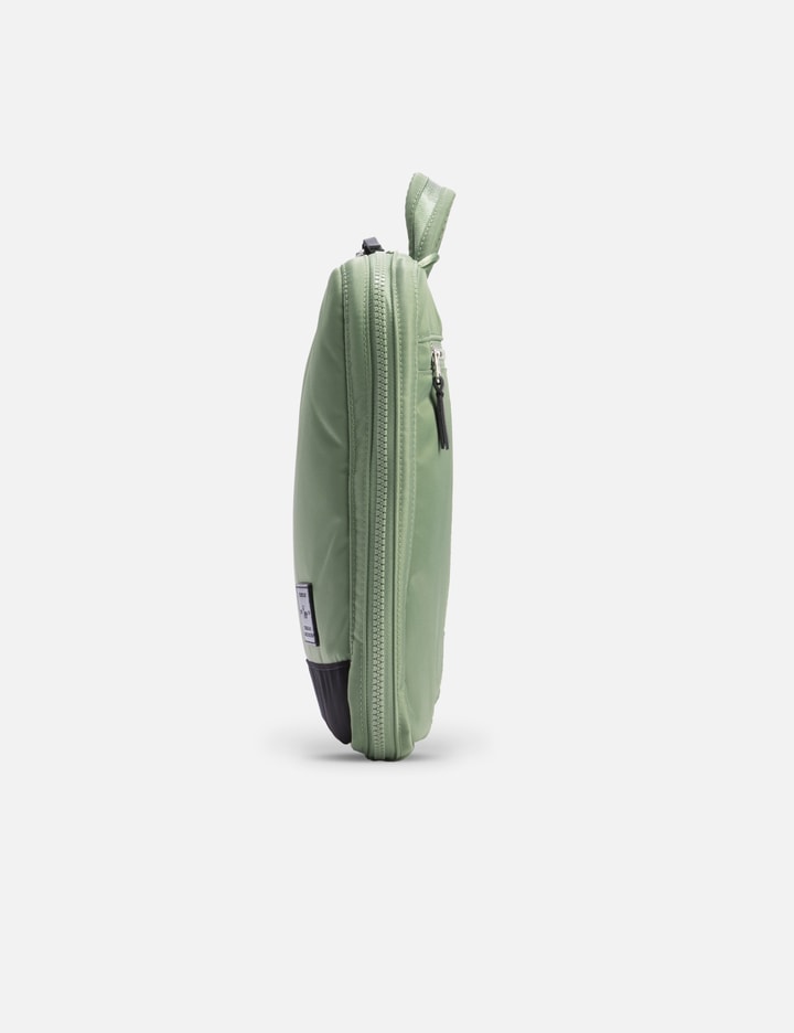 Trvr Staple Travel Commute Brief
