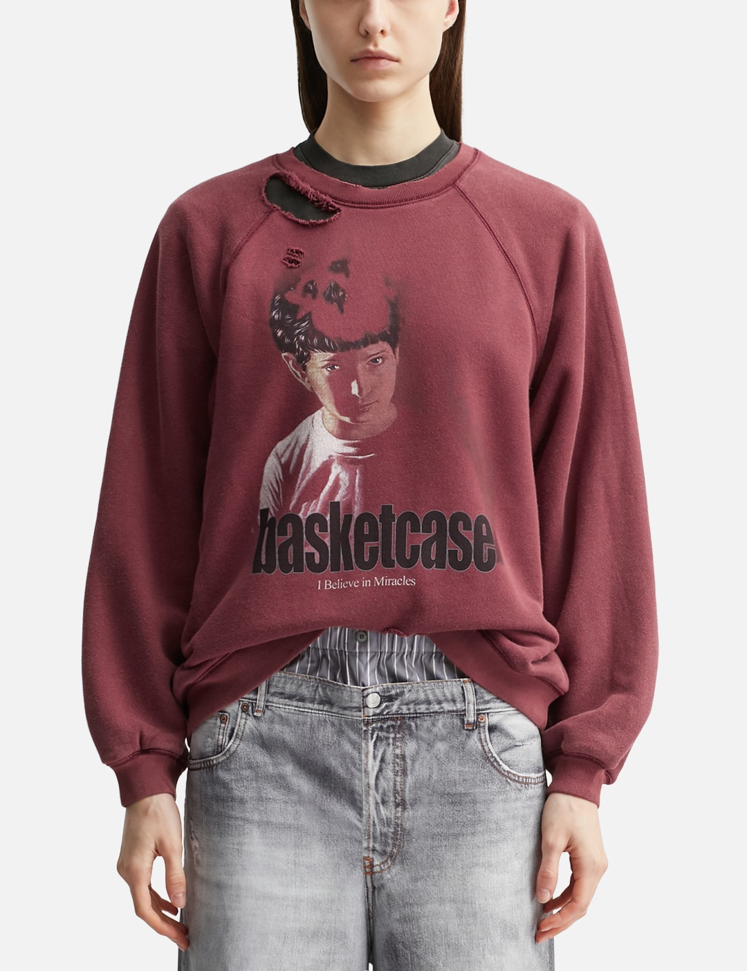 MIRACLE, Crewneck view 11