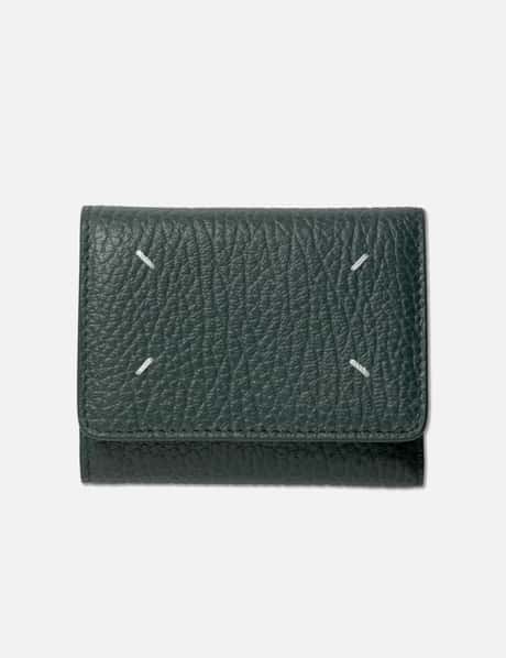 Four Stitches Cardholder view 19