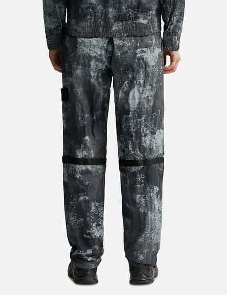 Stone Island - Dissolving Grid Camo On Econyl® Regenerated Nylon 