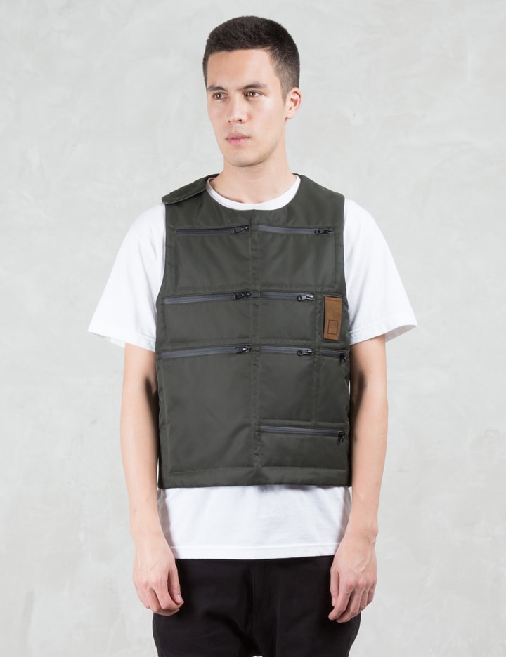 LETASCA - Multi Pocket Reversible Pullover Vest | HBX - ハイプ 