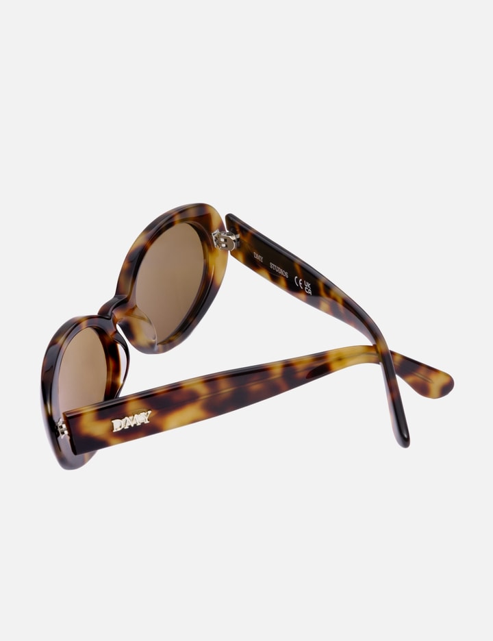 Valentina Sunglasses Placeholder Image