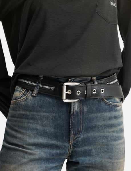 Zipped Belt view 11
