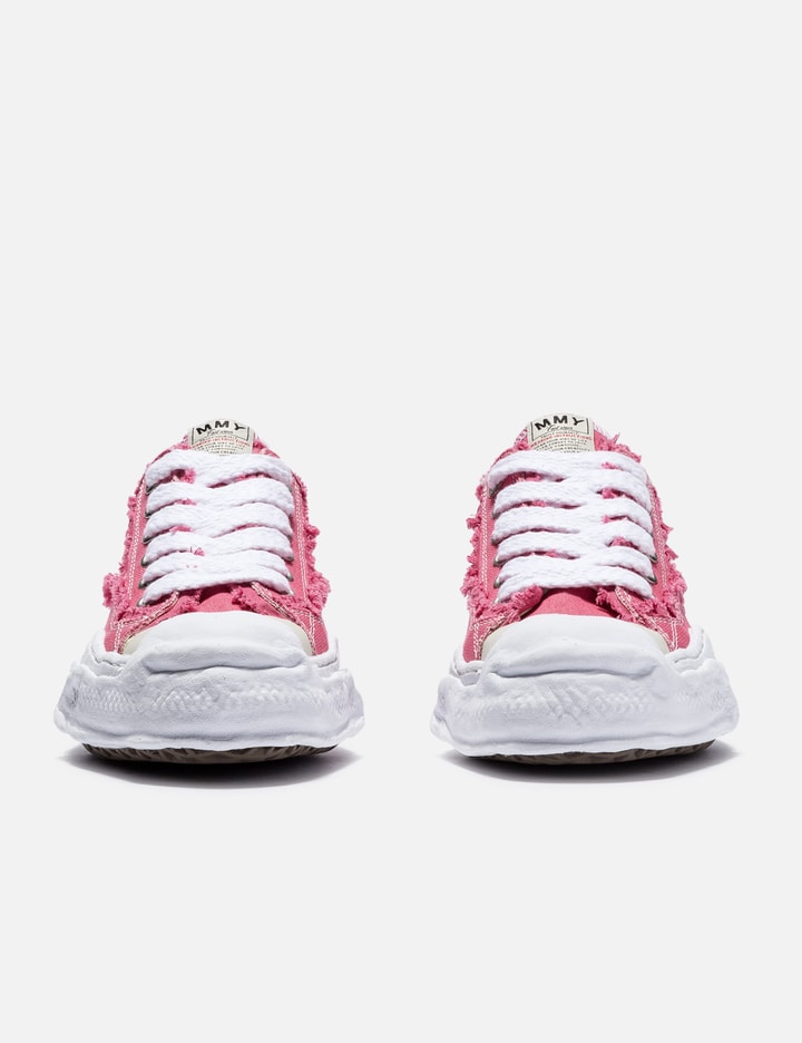 Hank Low Top Sneakers Placeholder Image