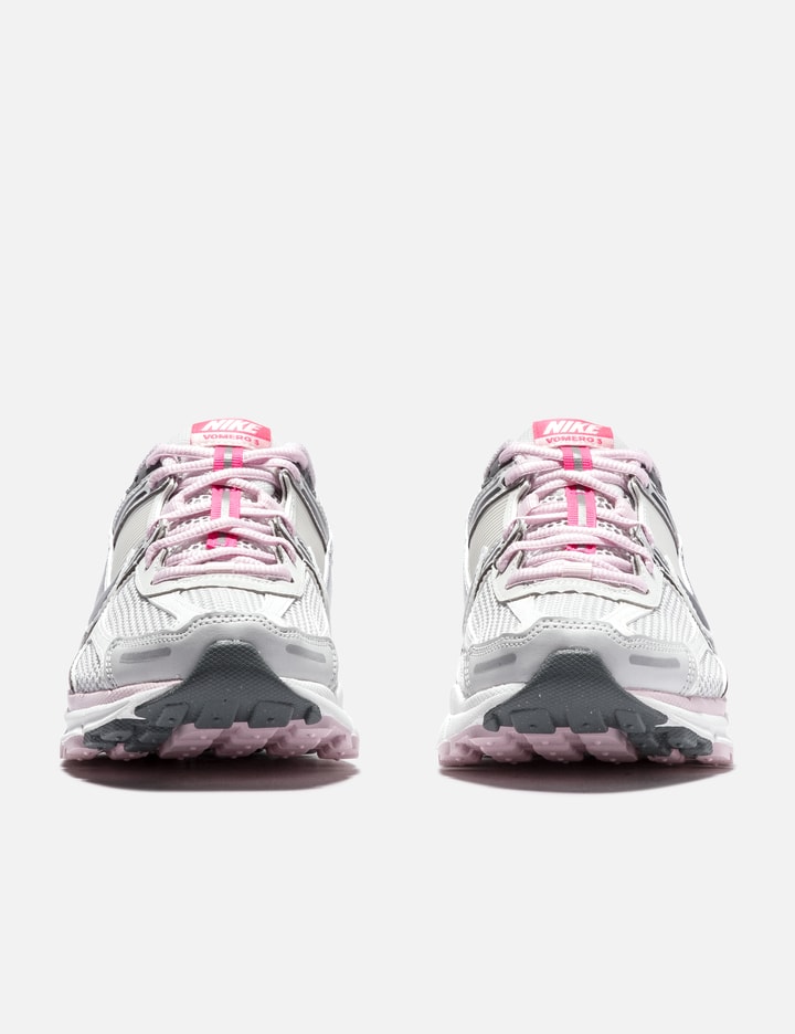 NIKE ZOOM VOMERO 5 Placeholder Image