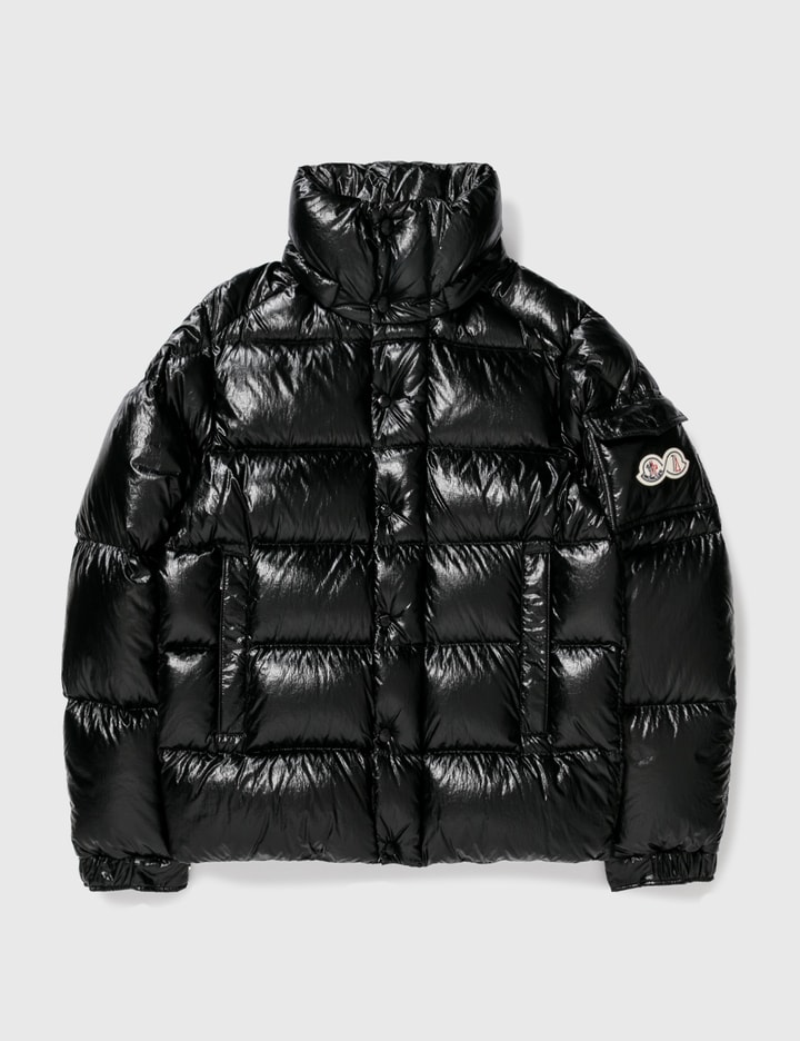 Trillen leeuwerik broeden Moncler - Moncler Maya 70 Short Down Jacket | HBX - Globally Curated  Fashion and Lifestyle by Hypebeast