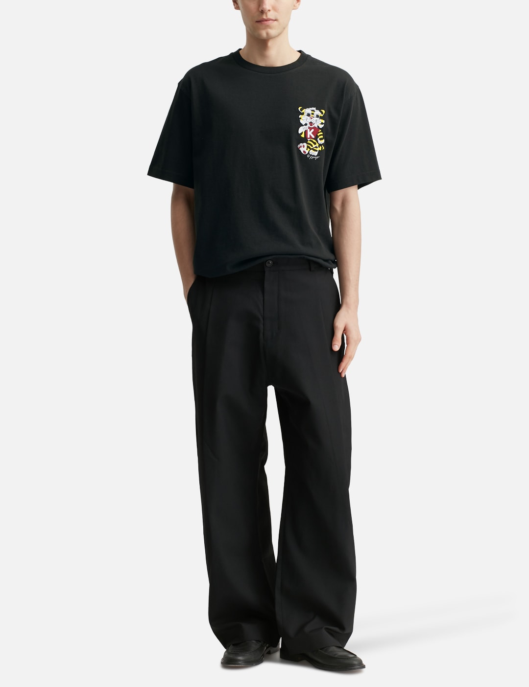 'KENZO Wild Tiger' Embroidered Oversized T-Shirt view 20