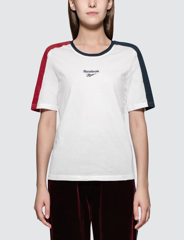 China Graphic Short Sleeve T-Shirt Placeholder Image