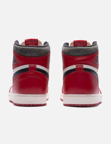 1 Retro High OG Chicago Lost And Found view 9