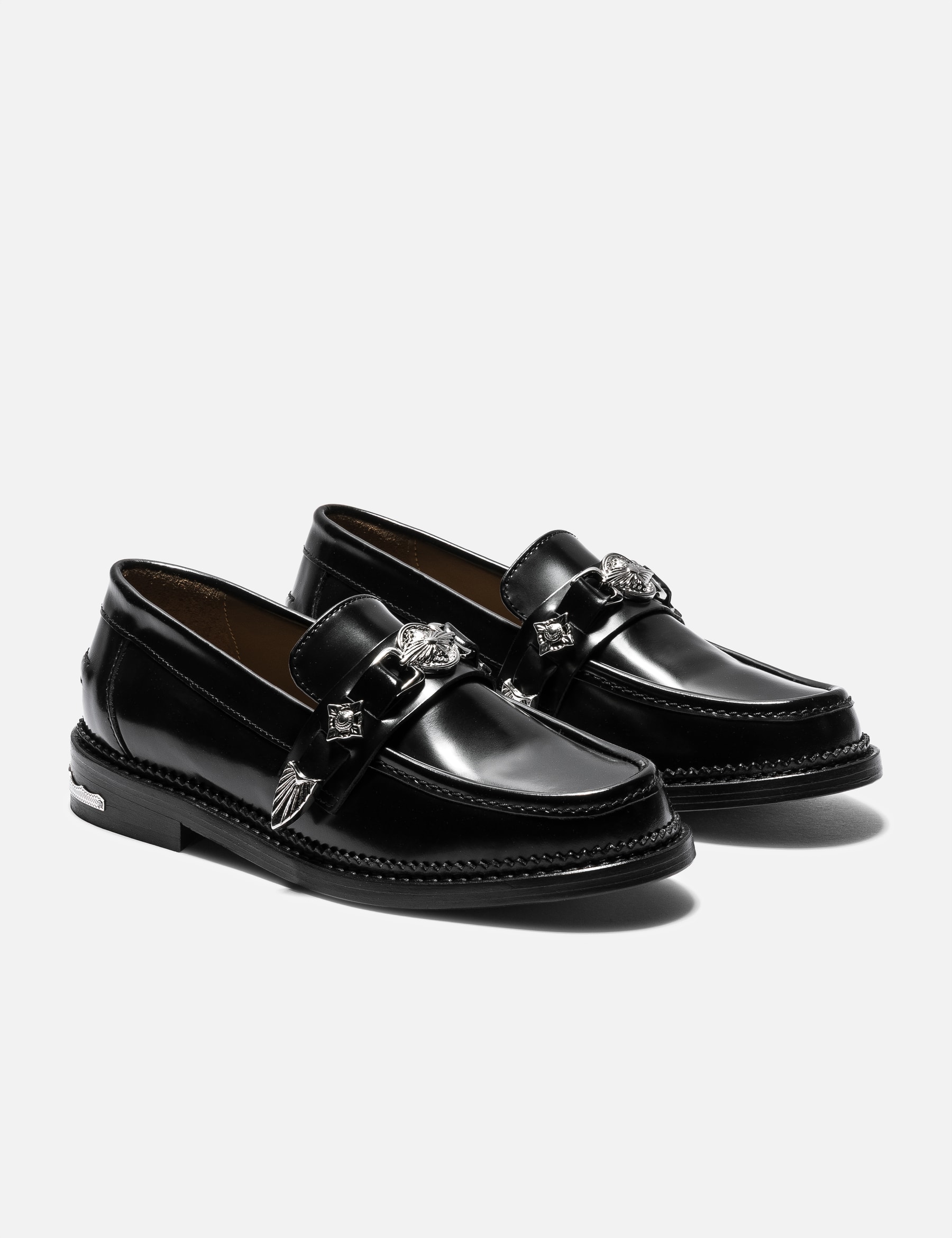 Loafer view 16